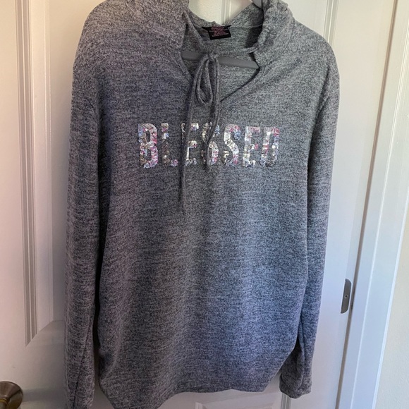🛑 large Blessed sequin gray hoodie - Picture 10 of 10